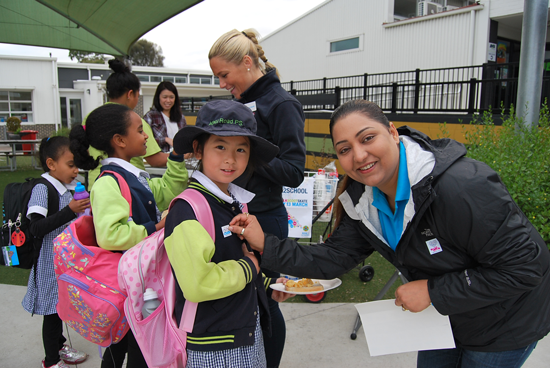 National Ride2School Day volunteers help kids celebrate and enjoy active transport 