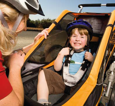 Child-in-bike-trailer by Richard Jupe