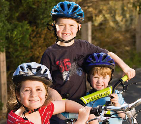 Happy-kids-with-bikes-Richa